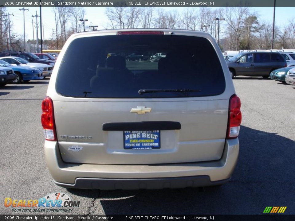 2006 Chevrolet Uplander LS Sandstone Metallic / Cashmere Photo #5