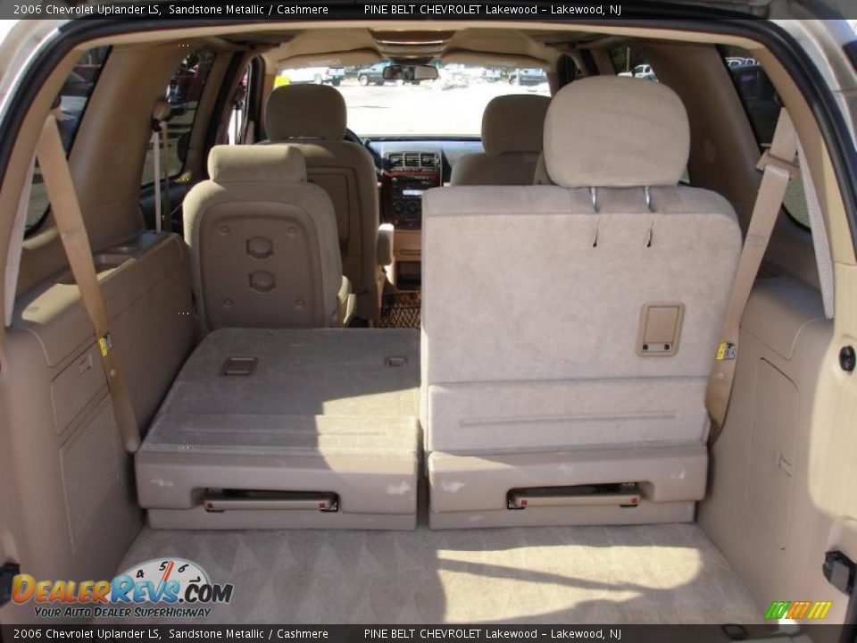 2006 Chevrolet Uplander LS Sandstone Metallic / Cashmere Photo #10