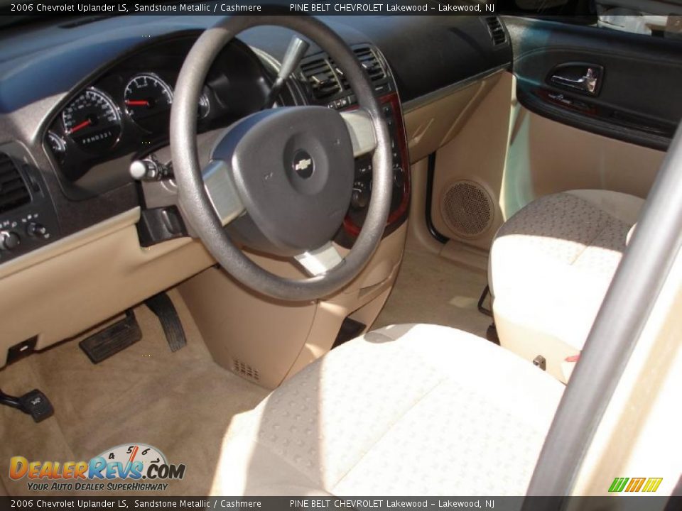 2006 Chevrolet Uplander LS Sandstone Metallic / Cashmere Photo #11