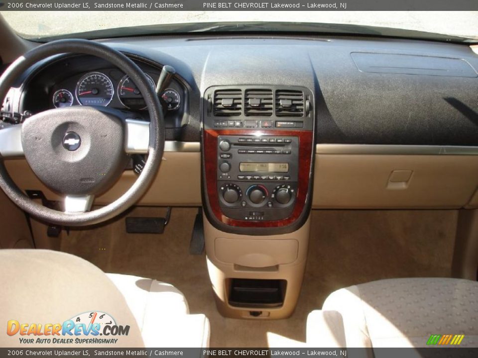 2006 Chevrolet Uplander LS Sandstone Metallic / Cashmere Photo #14