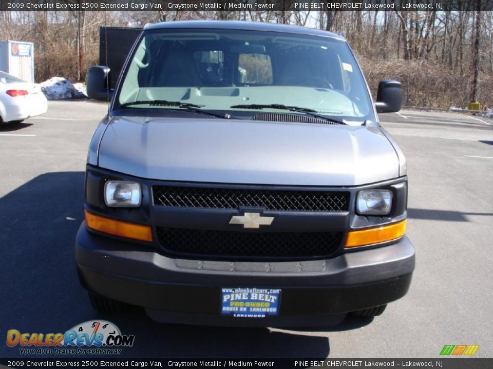 2009 Chevrolet Express 2500 Extended Cargo Van Graystone Metallic / Medium Pewter Photo #2