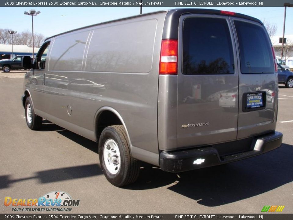 2009 Chevrolet Express 2500 Extended Cargo Van Graystone Metallic / Medium Pewter Photo #6