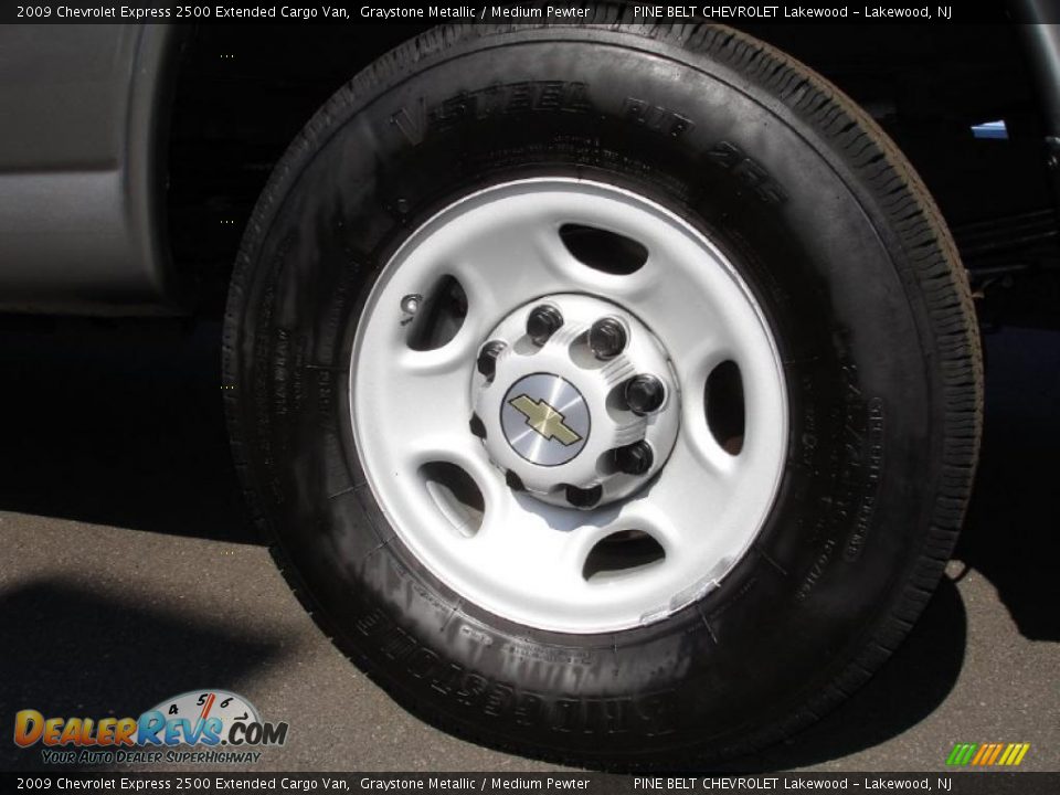 2009 Chevrolet Express 2500 Extended Cargo Van Graystone Metallic / Medium Pewter Photo #8