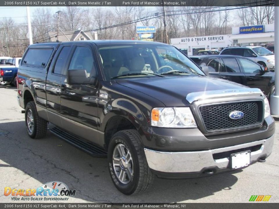 2006 Ford F150 XLT SuperCab 4x4 Dark Stone Metallic / Tan Photo #2