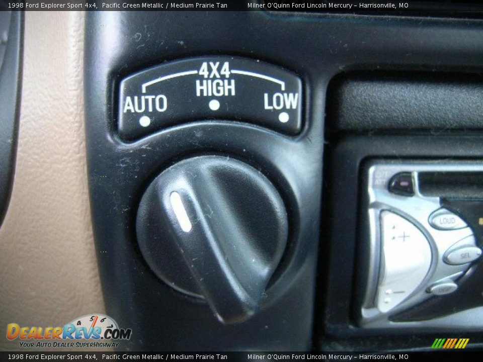 1998 Ford Explorer Sport 4x4 Pacific Green Metallic / Medium Prairie Tan Photo #18