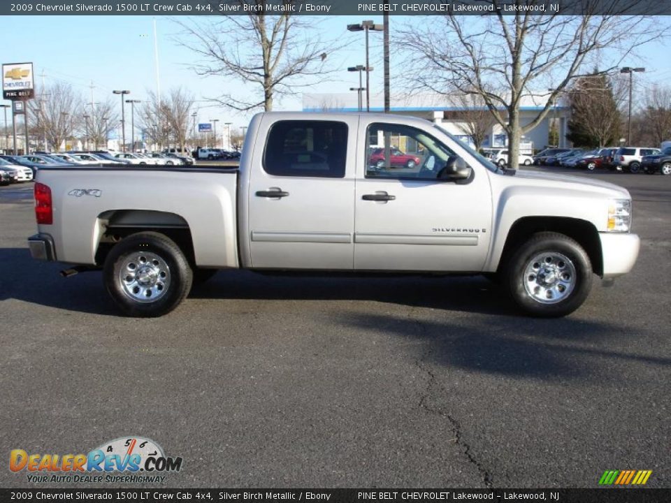 2009 Chevrolet Silverado 1500 LT Crew Cab 4x4 Silver Birch Metallic / Ebony Photo #7