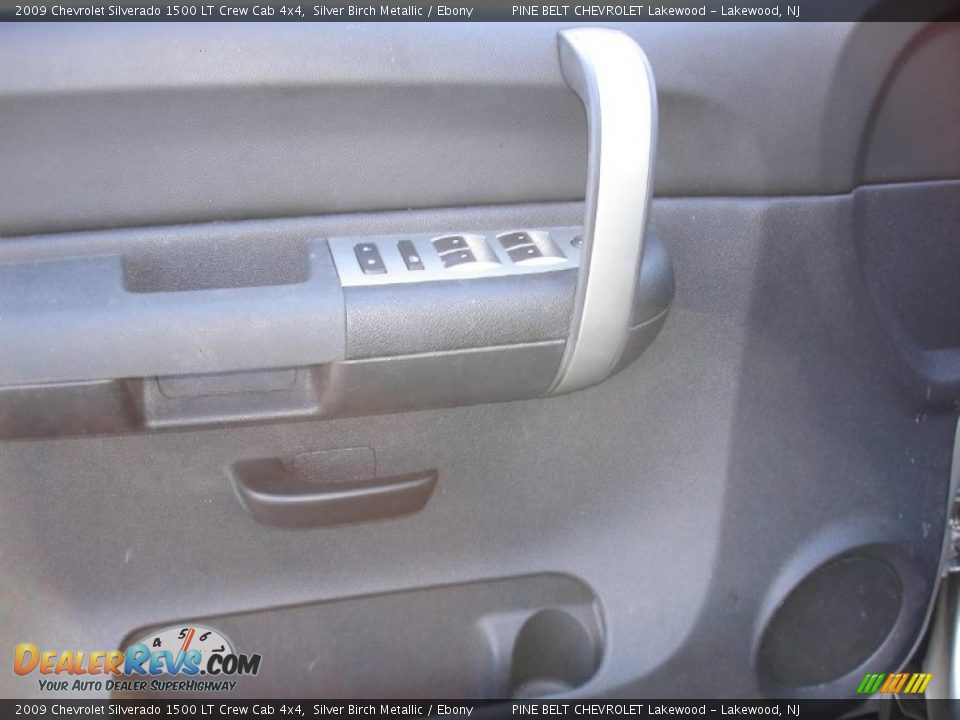 2009 Chevrolet Silverado 1500 LT Crew Cab 4x4 Silver Birch Metallic / Ebony Photo #10