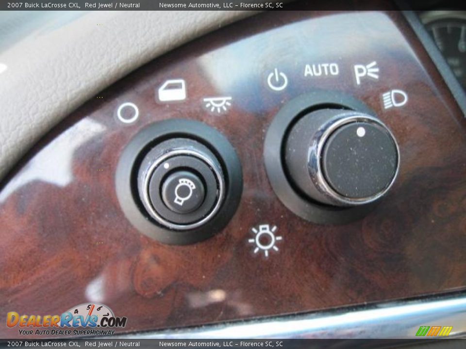 2007 Buick LaCrosse CXL Red Jewel / Neutral Photo #12