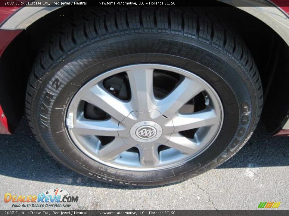 2007 Buick LaCrosse CXL Red Jewel / Neutral Photo #18