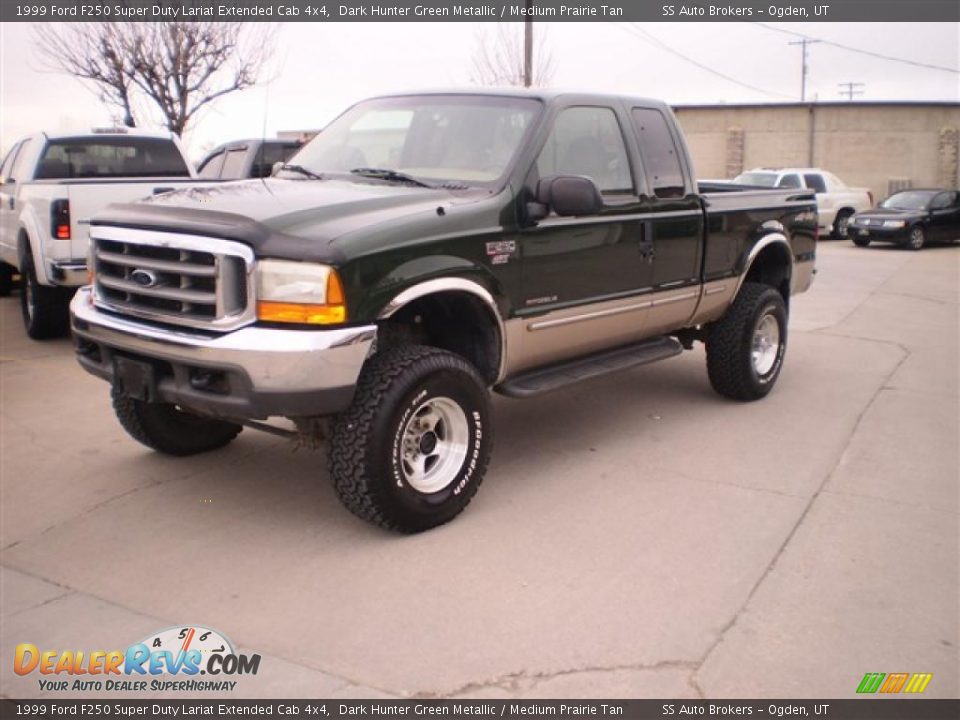 1999 Ford F250 Super Duty Lariat Extended Cab 4x4 Dark Hunter Green Metallic / Medium Prairie Tan Photo #2