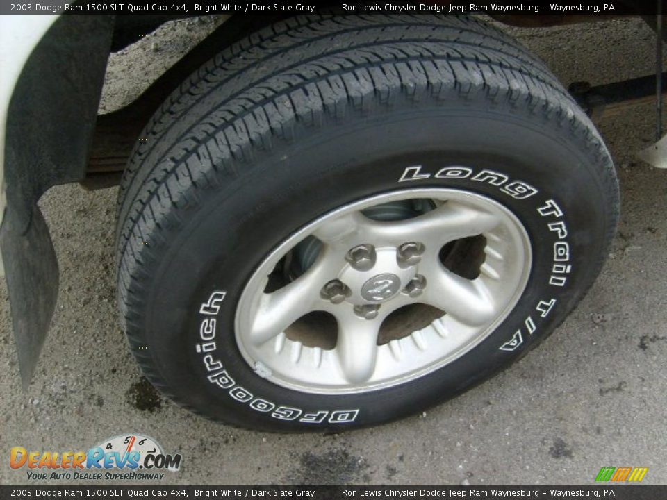 2003 Dodge Ram 1500 SLT Quad Cab 4x4 Bright White / Dark Slate Gray Photo #18