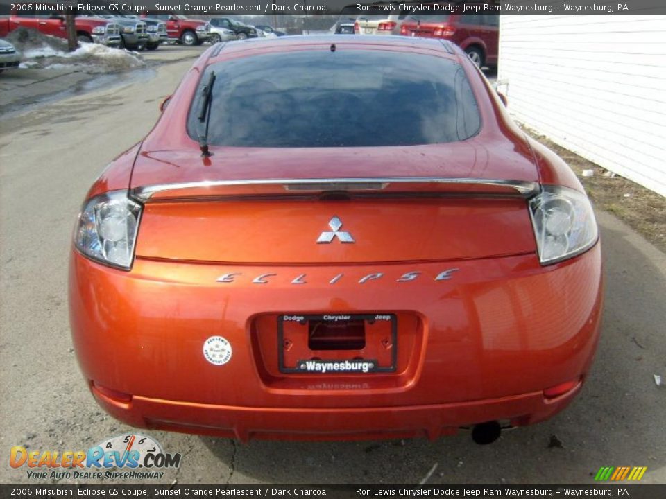 2006 Mitsubishi Eclipse GS Coupe Sunset Orange Pearlescent / Dark Charcoal Photo #4