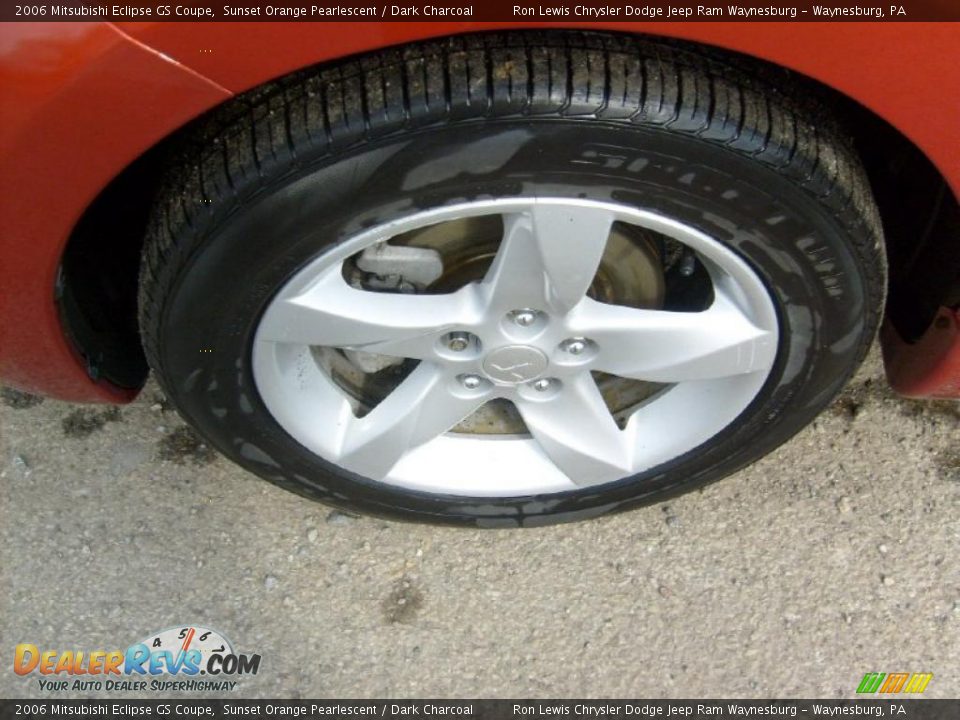 2006 Mitsubishi Eclipse GS Coupe Sunset Orange Pearlescent / Dark Charcoal Photo #8
