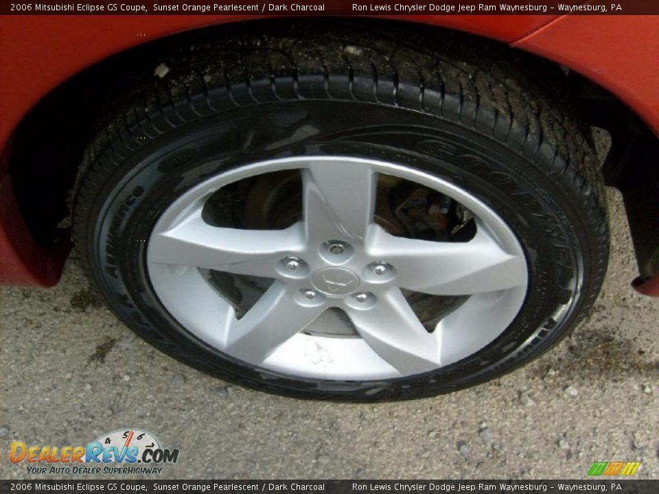 2006 Mitsubishi Eclipse GS Coupe Sunset Orange Pearlescent / Dark Charcoal Photo #16
