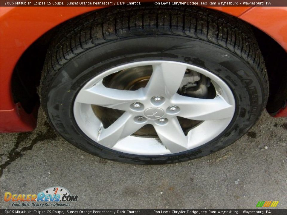 2006 Mitsubishi Eclipse GS Coupe Sunset Orange Pearlescent / Dark Charcoal Photo #22