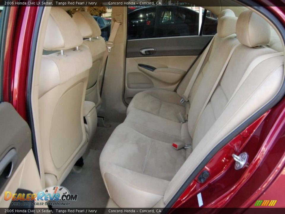 2006 Honda Civic LX Sedan Tango Red Pearl / Ivory Photo #11