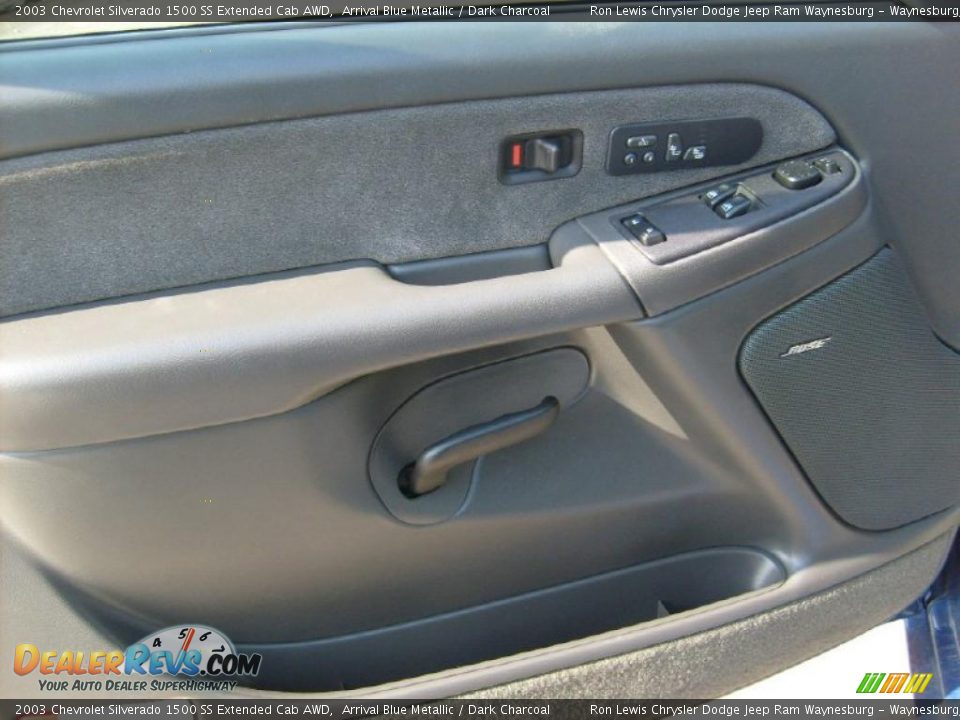 2003 Chevrolet Silverado 1500 SS Extended Cab AWD Arrival Blue Metallic / Dark Charcoal Photo #11