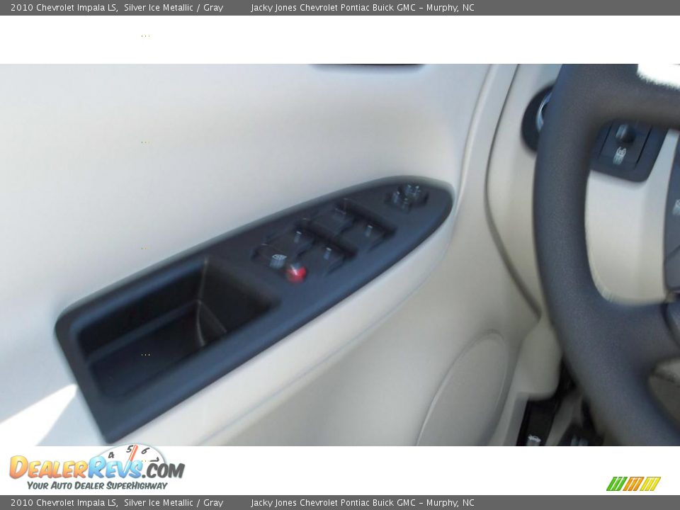 2010 Chevrolet Impala LS Silver Ice Metallic / Gray Photo #11