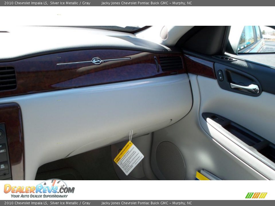 2010 Chevrolet Impala LS Silver Ice Metallic / Gray Photo #15