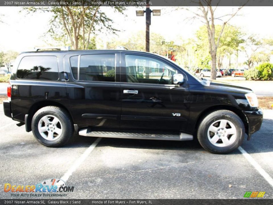 2007 Nissan Armada SE Galaxy Black / Sand Photo #2