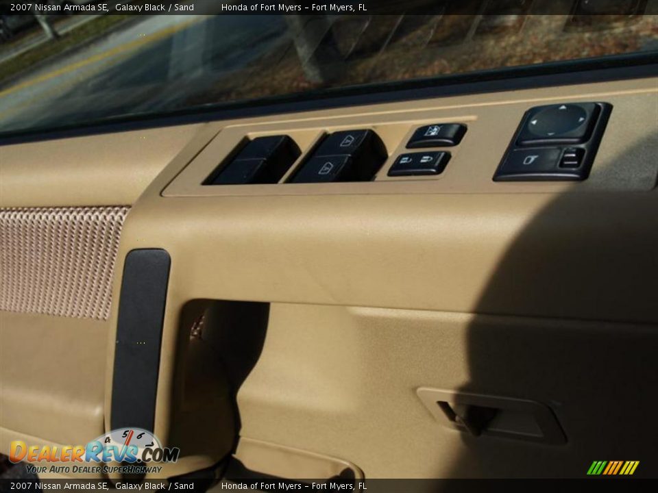 2007 Nissan Armada SE Galaxy Black / Sand Photo #14