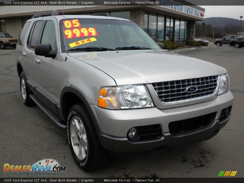 2005 Ford Explorer XLT 4x4 Silver Birch Metallic / Graphite Photo #5