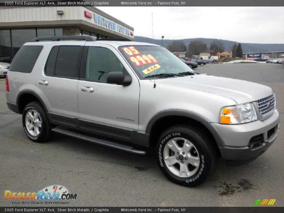 2005 Ford Explorer XLT 4x4 Silver Birch Metallic / Graphite Photo #6