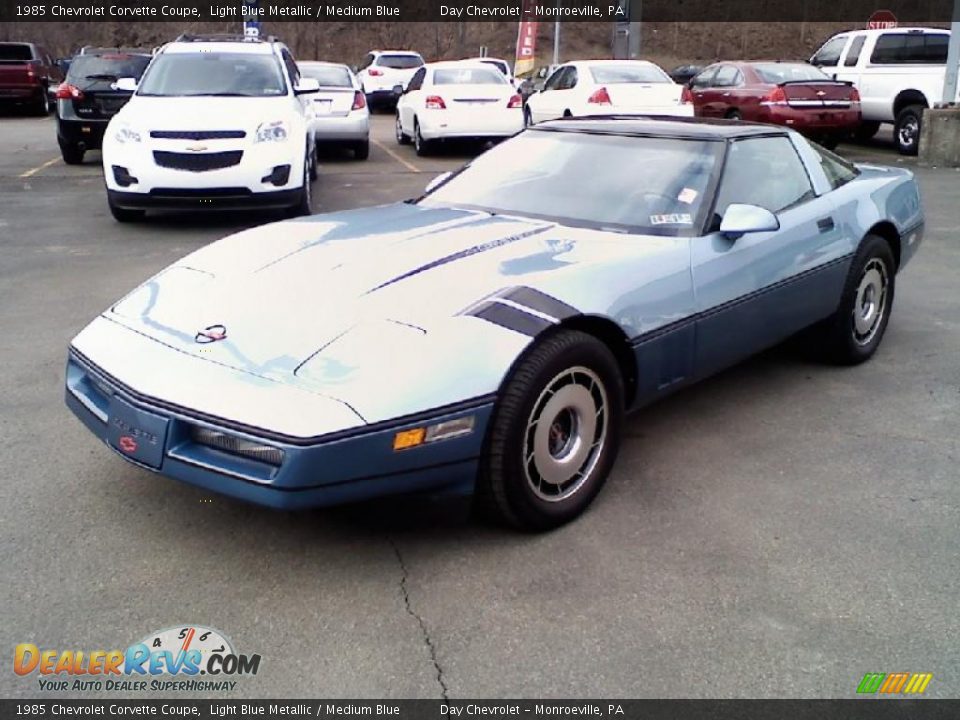 1985 Chevrolet Corvette Coupe Light Blue Metallic / Medium Blue Photo #1
