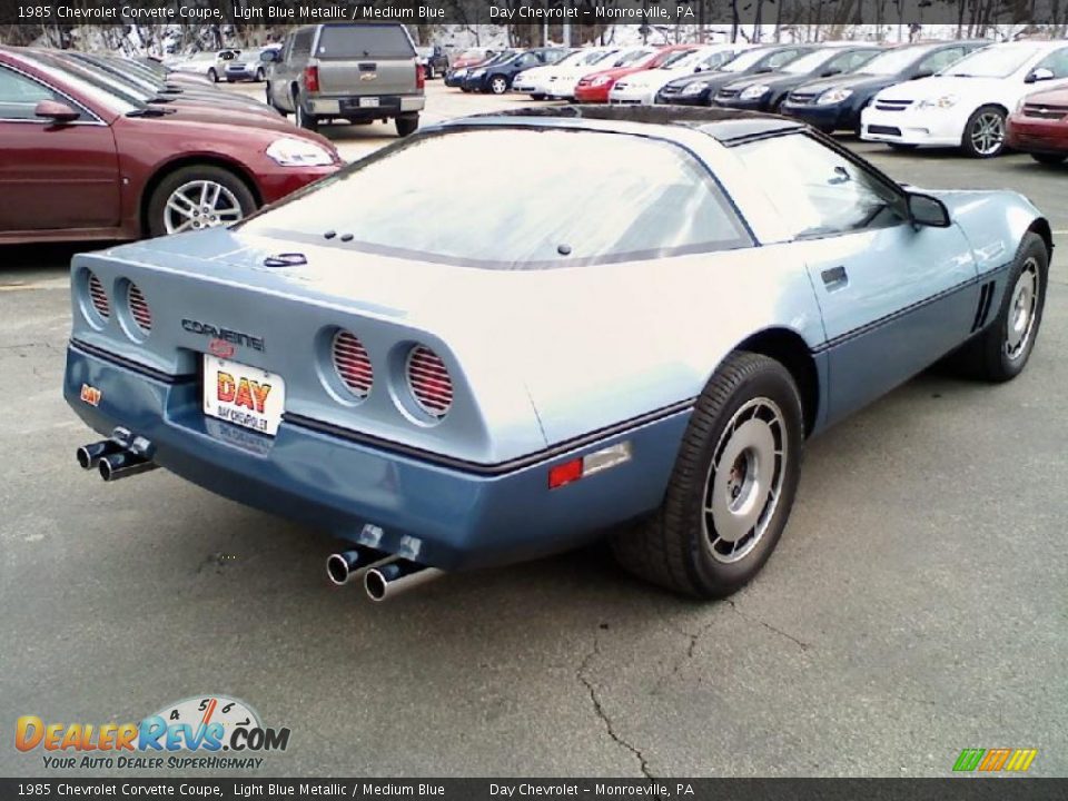 1985 Chevrolet Corvette Coupe Light Blue Metallic / Medium Blue Photo #4