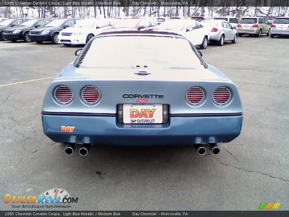 1985 Chevrolet Corvette Coupe Light Blue Metallic / Medium Blue Photo #5