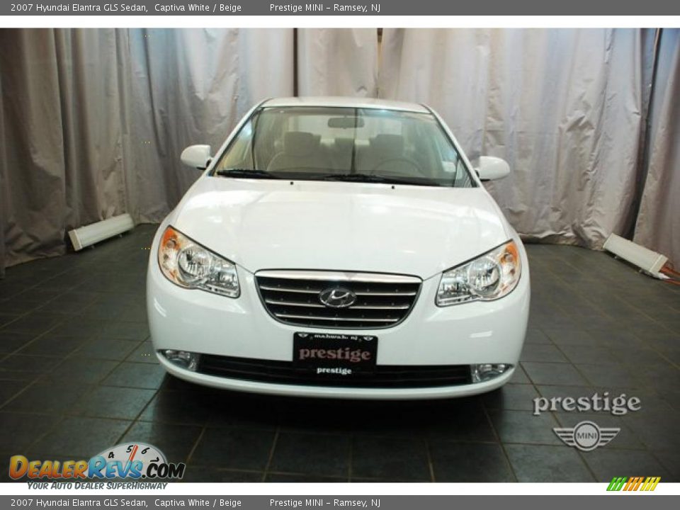 2007 Hyundai Elantra GLS Sedan Captiva White / Beige Photo #6