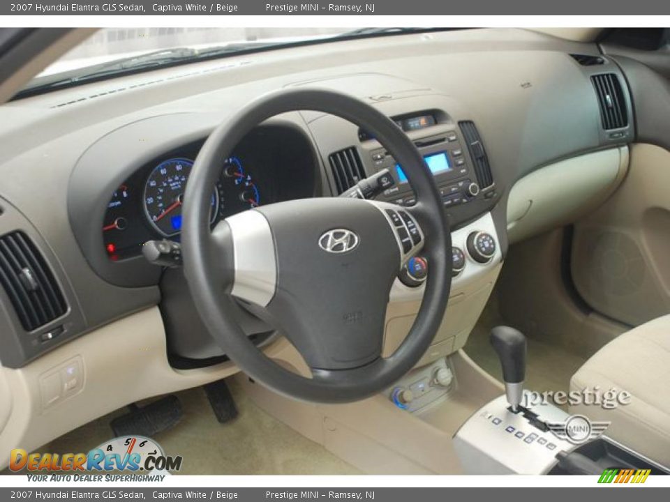 2007 Hyundai Elantra GLS Sedan Captiva White / Beige Photo #14