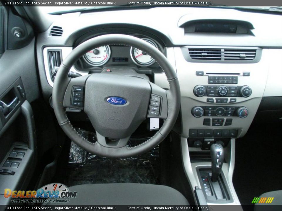 2010 Ford Focus SES Sedan Ingot Silver Metallic / Charcoal Black Photo #7