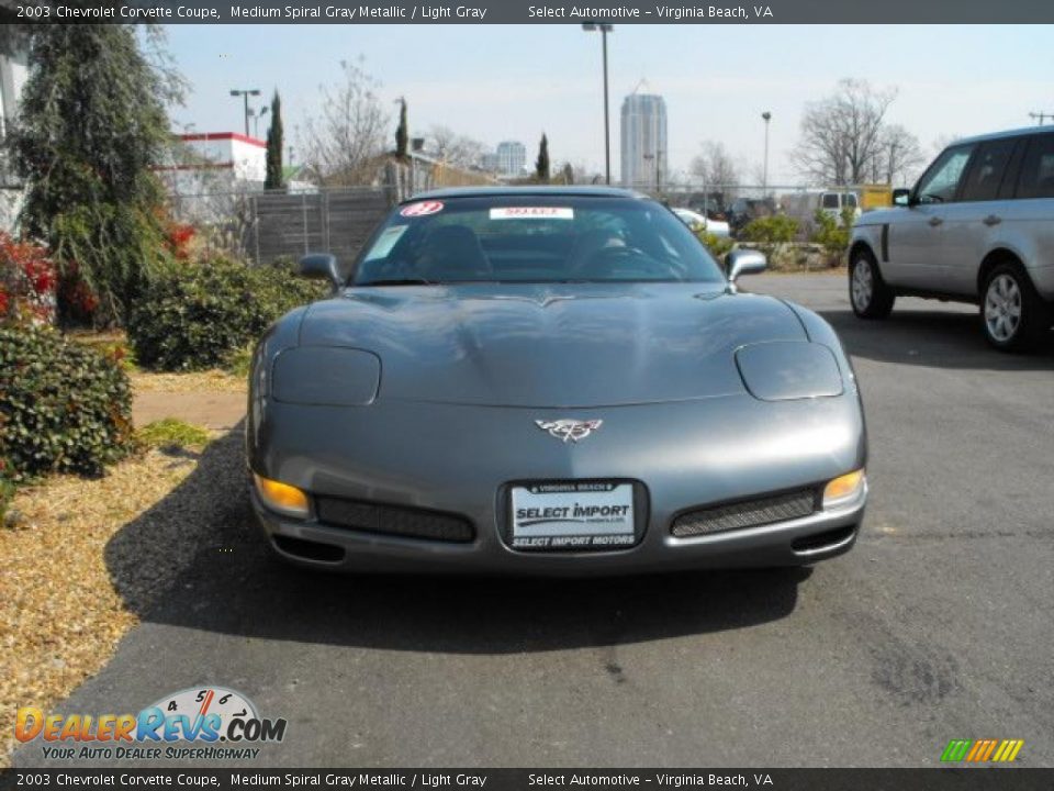 2003 Chevrolet Corvette Coupe Medium Spiral Gray Metallic / Light Gray Photo #2