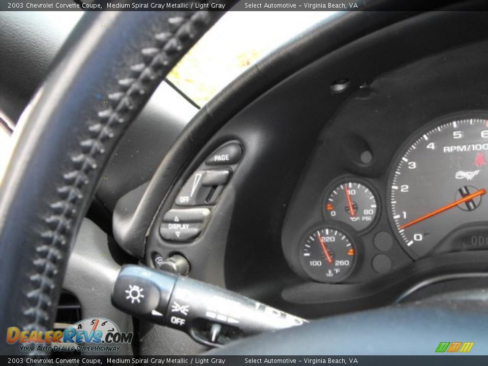 2003 Chevrolet Corvette Coupe Medium Spiral Gray Metallic / Light Gray Photo #12