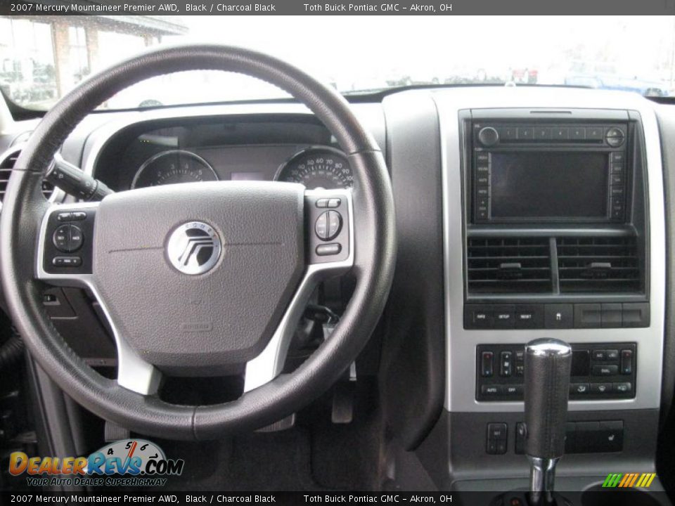 2007 Mercury Mountaineer Premier AWD Black / Charcoal Black Photo #9