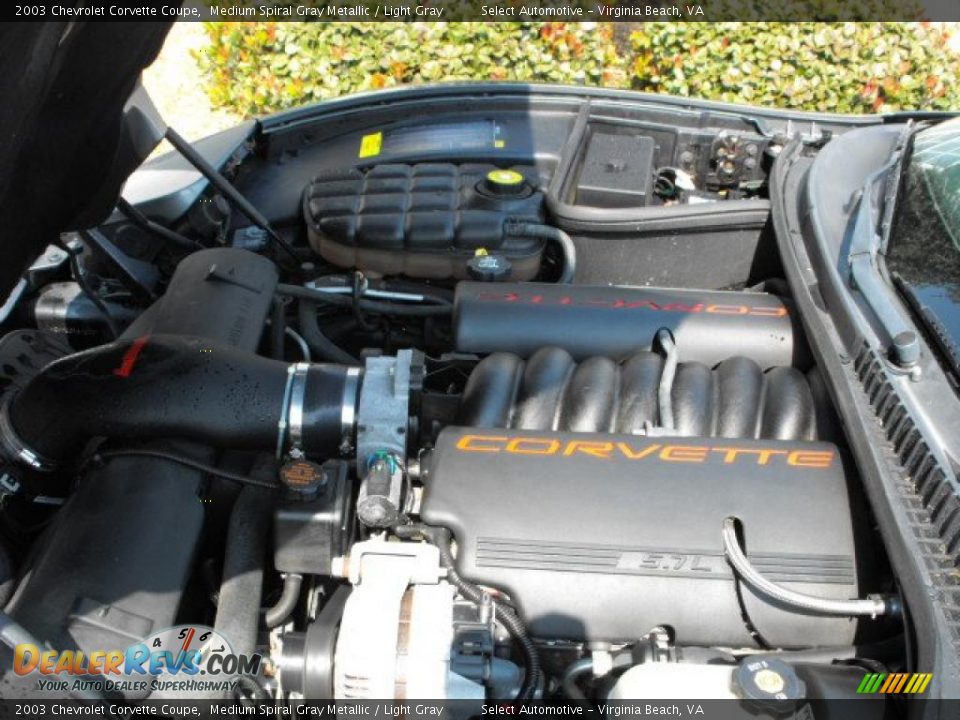 2003 Chevrolet Corvette Coupe Medium Spiral Gray Metallic / Light Gray Photo #24