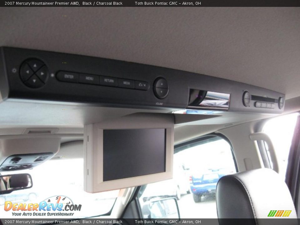 2007 Mercury Mountaineer Premier AWD Black / Charcoal Black Photo #16