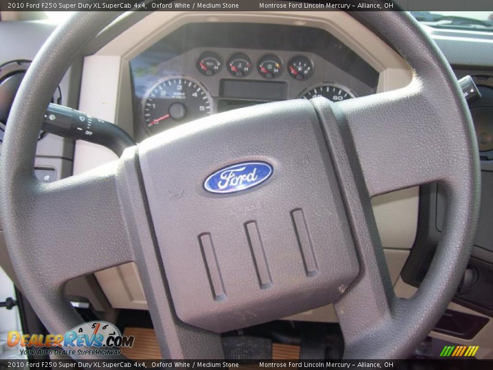 2010 Ford F250 Super Duty XL SuperCab 4x4 Oxford White / Medium Stone Photo #8