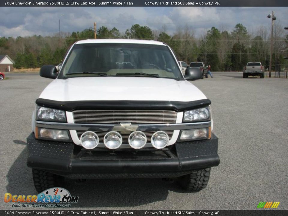 2004 Chevrolet Silverado 2500HD LS Crew Cab 4x4 Summit White / Tan Photo #3