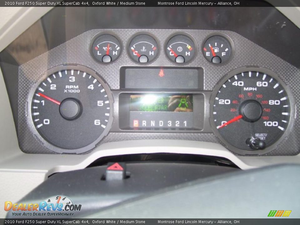 2010 Ford F250 Super Duty XL SuperCab 4x4 Oxford White / Medium Stone Photo #11