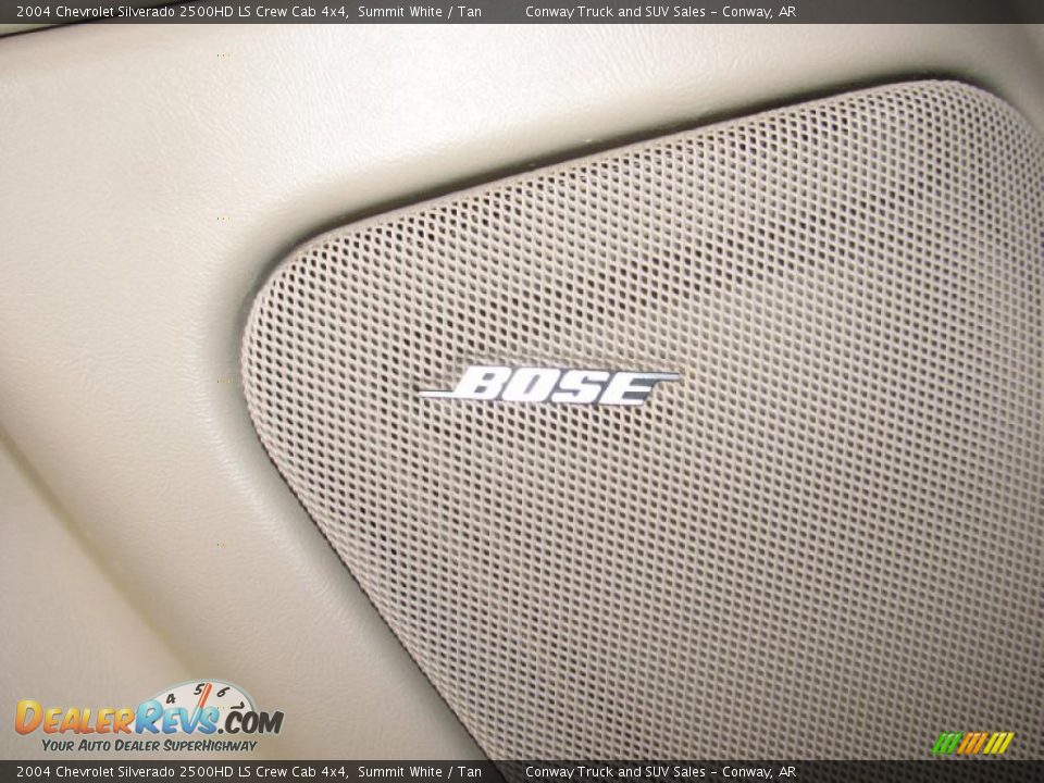 2004 Chevrolet Silverado 2500HD LS Crew Cab 4x4 Summit White / Tan Photo #16