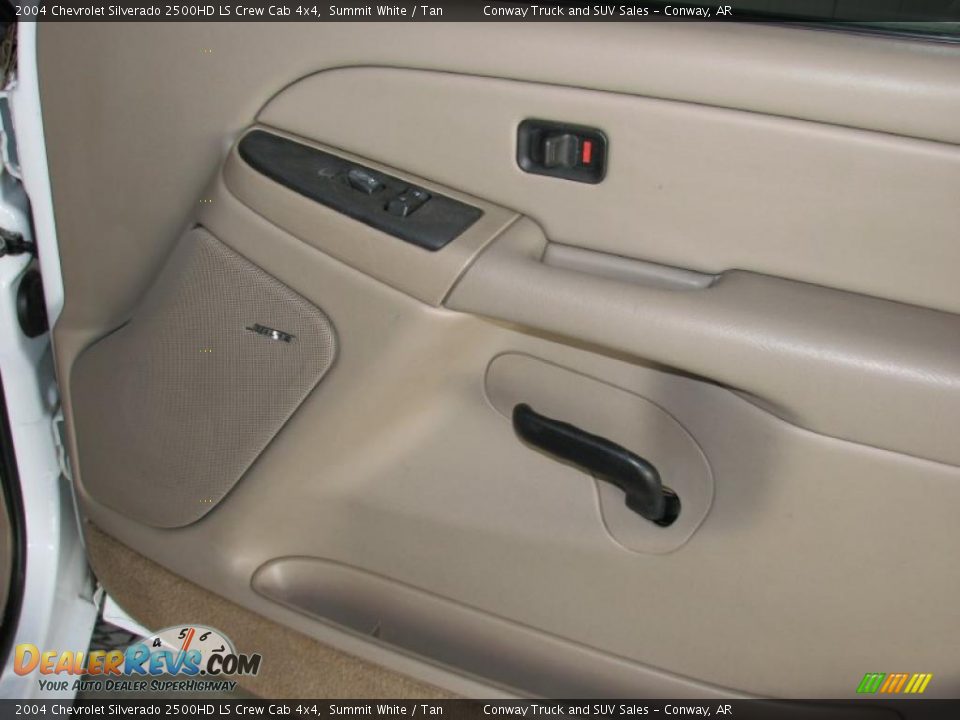 2004 Chevrolet Silverado 2500HD LS Crew Cab 4x4 Summit White / Tan Photo #17