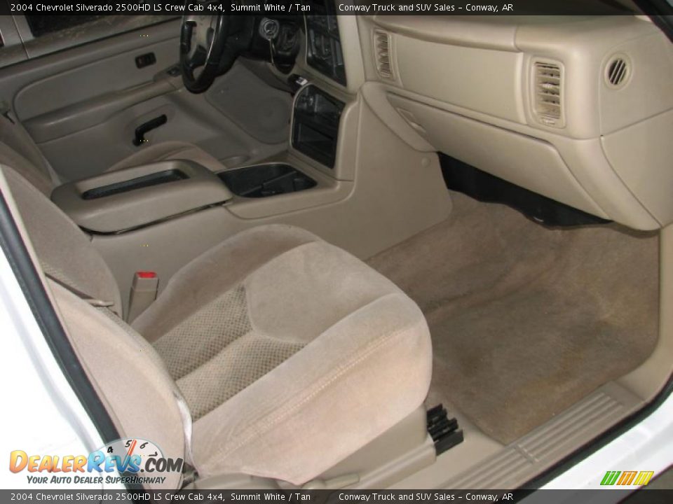 2004 Chevrolet Silverado 2500HD LS Crew Cab 4x4 Summit White / Tan Photo #18