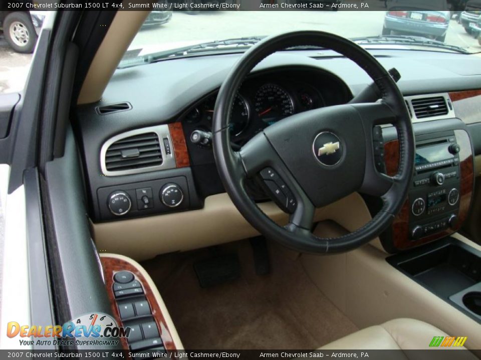 2007 Chevrolet Suburban 1500 LT 4x4 Summit White / Light Cashmere/Ebony Photo #11