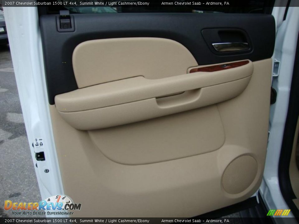 2007 Chevrolet Suburban 1500 LT 4x4 Summit White / Light Cashmere/Ebony Photo #23