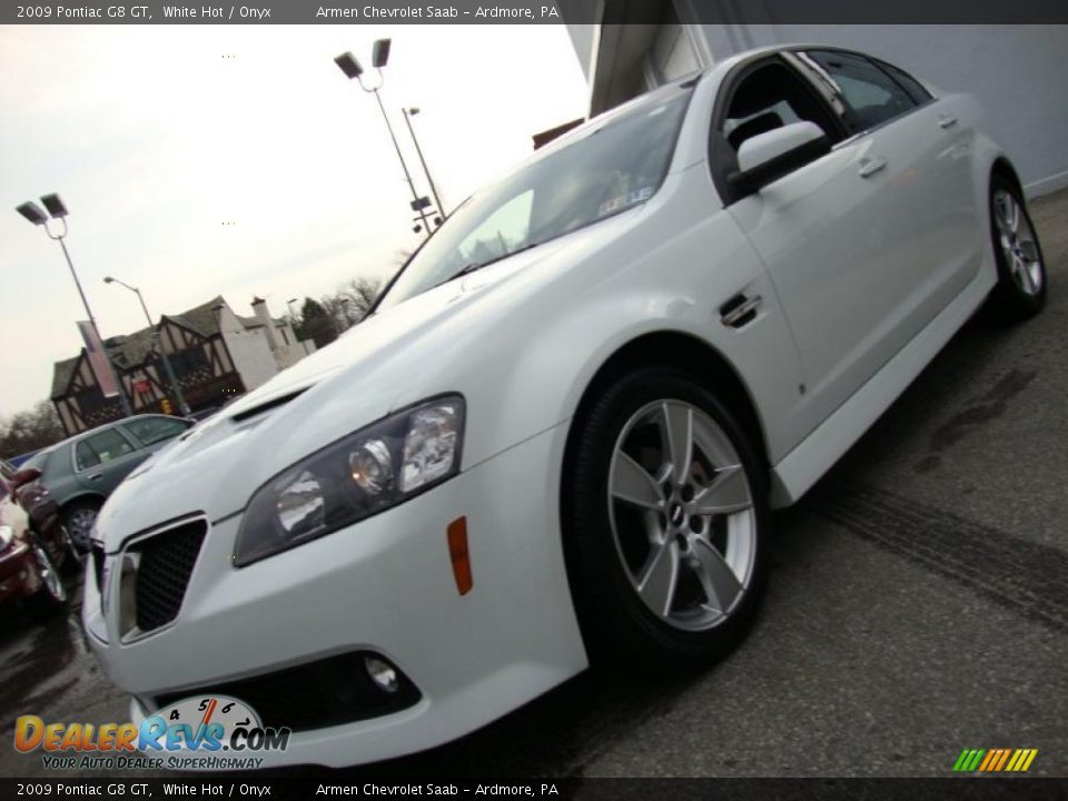 2009 Pontiac G8 GT White Hot / Onyx Photo #1