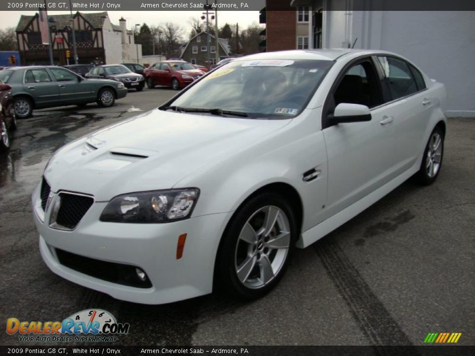 2009 Pontiac G8 GT White Hot / Onyx Photo #2