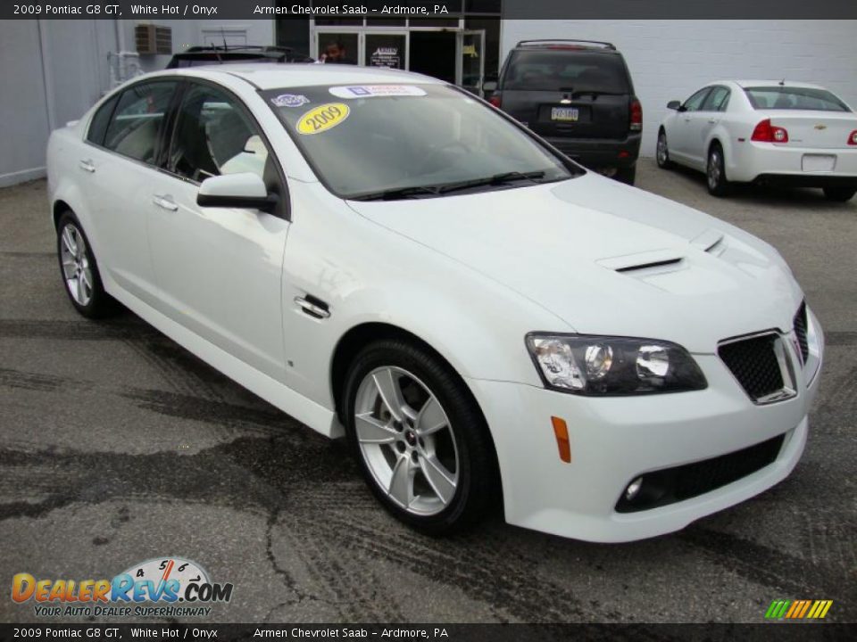 2009 Pontiac G8 GT White Hot / Onyx Photo #4