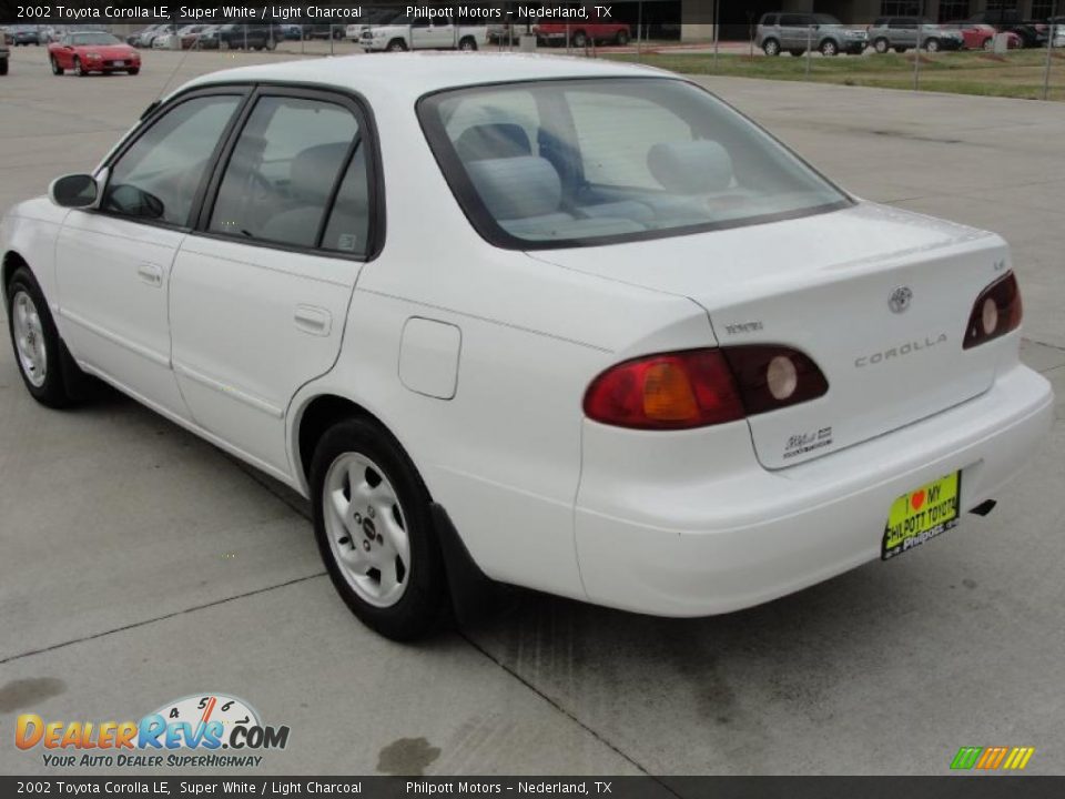 2002 Toyota Corolla LE Super White / Light Charcoal Photo #5